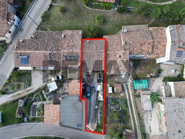 Appartamento in vendita a Pieve del Grappa, Segusino