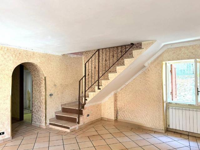 Appartamento in vendita a Selci, Lazio