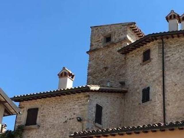 Appartamento in vendita a Sellano, Umbria