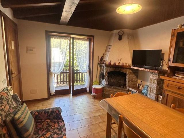 Appartamento in vendita a Selvino, Lombardia