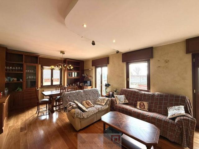 Appartamento in vendita a Selvino, Lombardia