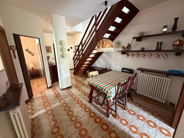 Appartamento in vendita a Selvino, Lombardia