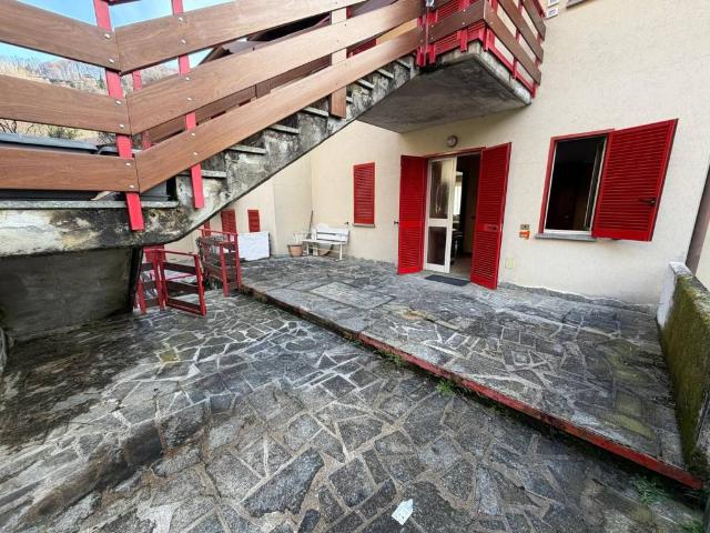 Appartamento in vendita a Borgo storico Taramelli, Selvino