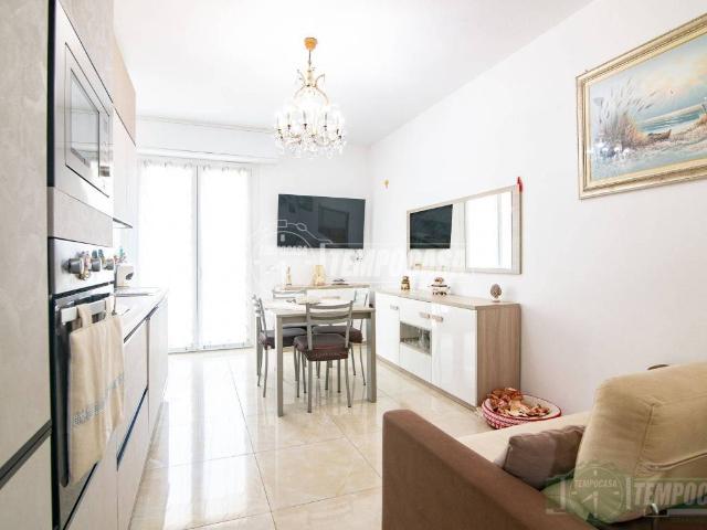 Appartamento in vendita a Castelletto, Senago