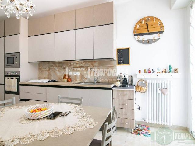 Appartamento in vendita a Castelletto, Senago