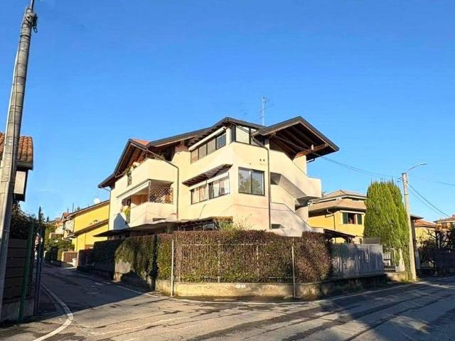 Appartamento in vendita a Senaghino, Senago