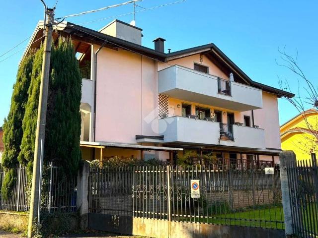 Appartamento in vendita a Senaghino, Senago