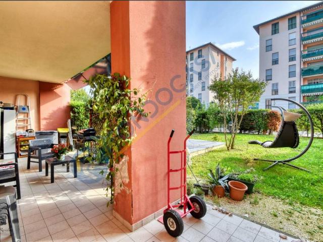 Appartamento in vendita a Senaghino, Senago