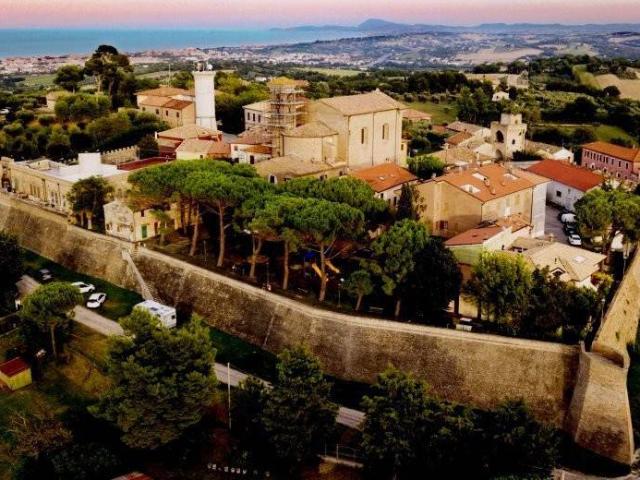 Appartamento in vendita a Marche, Ancona