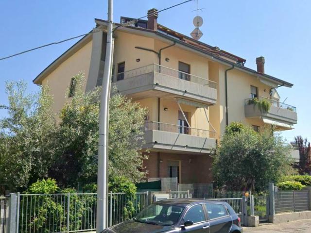 Appartamento in vendita a Cesanella, Marche