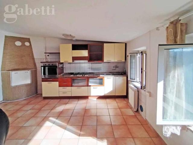 Appartamento in vendita a Vallone, Marche