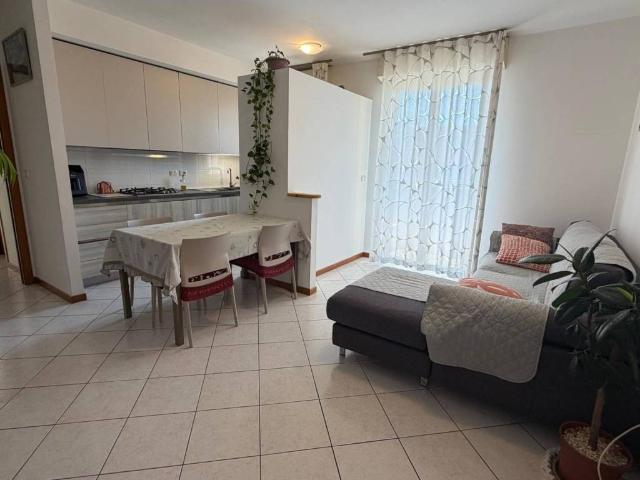 Appartamento in vendita a Cesanella, Marche