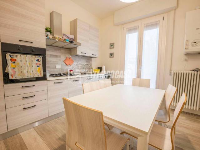Appartamento in vendita a Borgo Molino, Marche