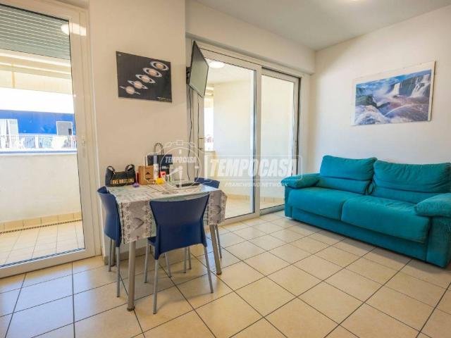 Appartamento in vendita a Saline, Marche
