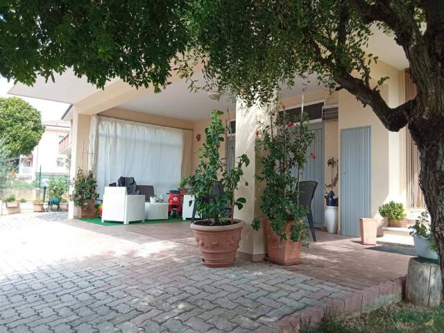 Appartamento in vendita a Cannella, Senigallia
