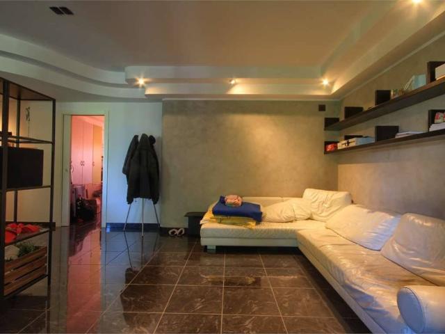 Appartamento in vendita a Borgo Molino, Marche