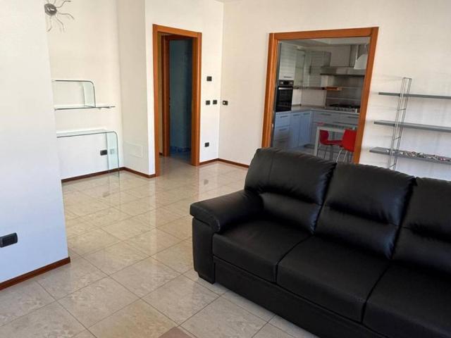 Appartamento in vendita a Cesanella, Senigallia