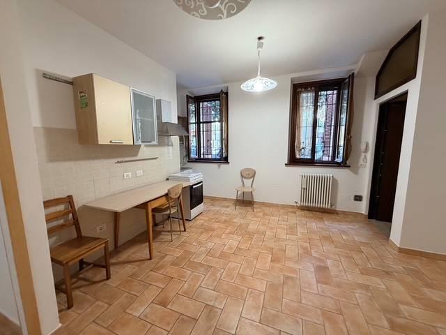 Appartamento in vendita a Rione Porto, Marche