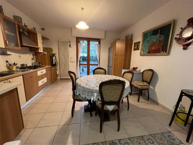 Appartamento in vendita a Senigallia, Ancona