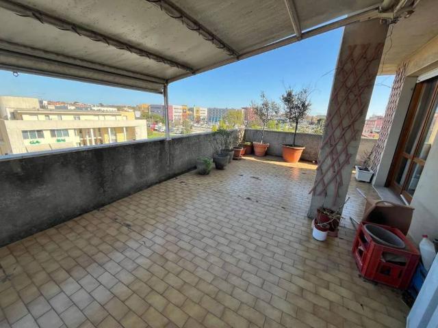 Appartamento in vendita a Senigallia, Ancona