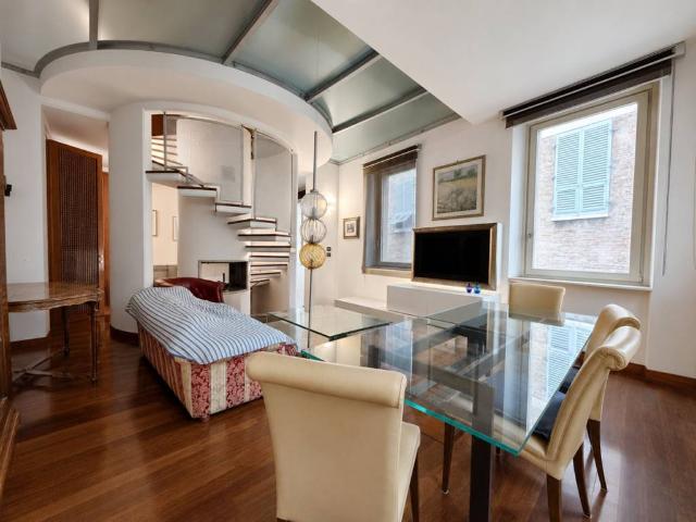 Appartamento in vendita a Rione Porto, Marche