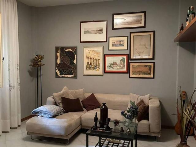 Appartamento in vendita a Senigallia, Ancona