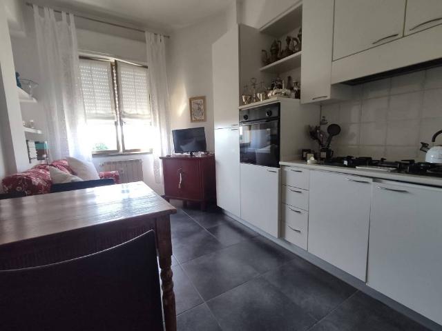 Appartamento in vendita a Querceta, Seravezza