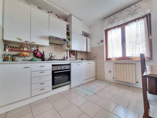 Appartamento in vendita a Seravezza, Toscana