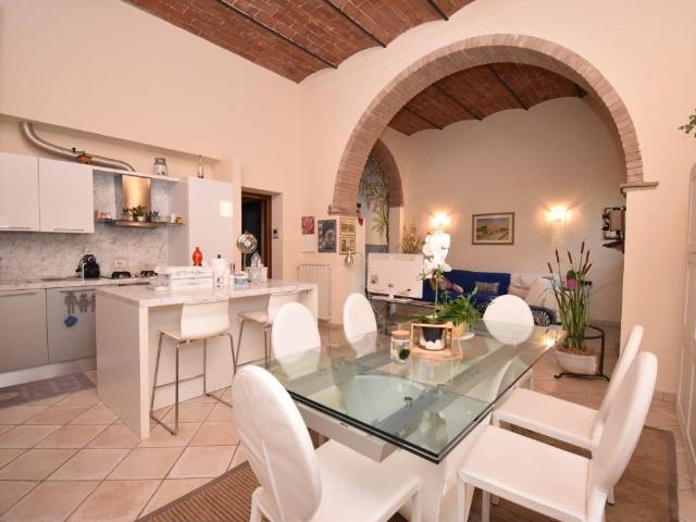 Appartamento in vendita a Seravezza, Toscana