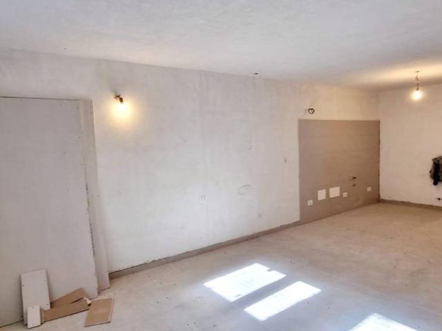 Appartamento in vendita a Lazzaretto, Seregno