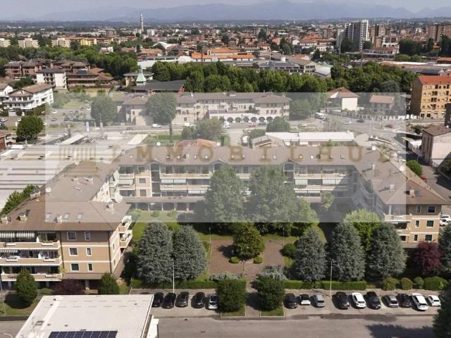 Appartamento in vendita a San Carlo, Seregno
