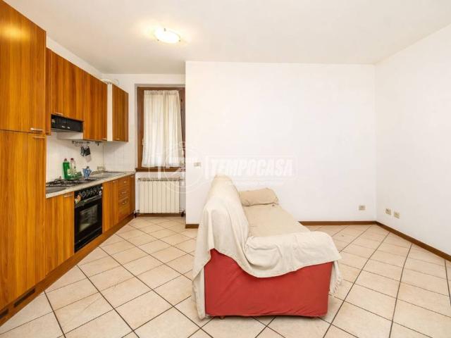 Appartamento in vendita a Paderno, Seriate
