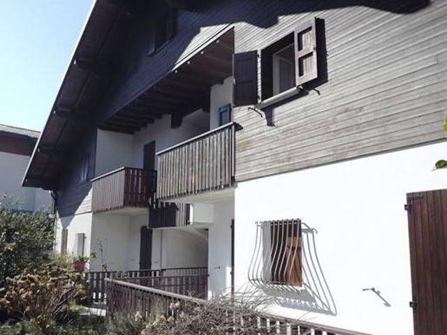 Appartamento in vendita a Comunità Montana della Valle Brembana, Serina