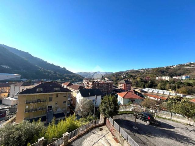 Appartamento in vendita a Serra Riccò, Liguria