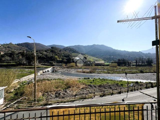 Appartamento in vendita a Serra Riccò, Liguria