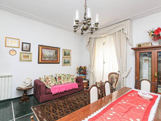 Appartamento in vendita a Serra Riccò, Liguria