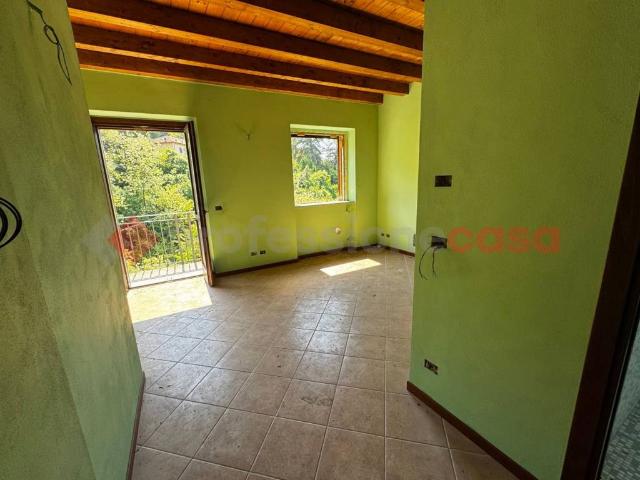 Appartamento in vendita a Serra Riccò, Liguria