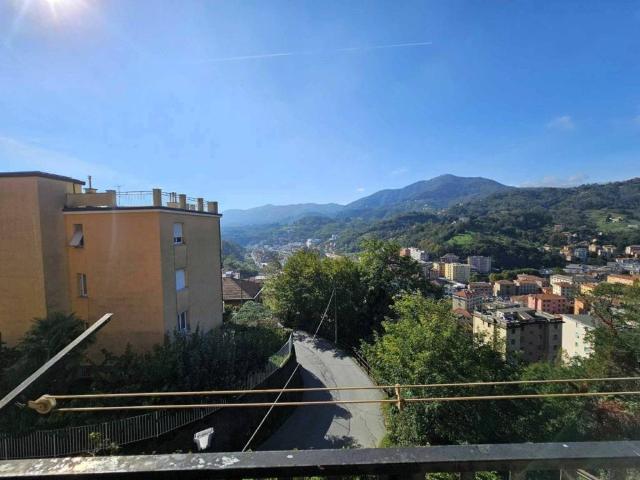 Appartamento in vendita a Serra Riccò, Liguria