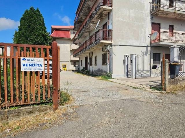 Appartamento in vendita a Calabria, Vibo Valentia