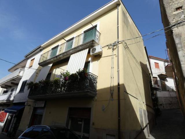 Appartamento in vendita a Serre, Campania