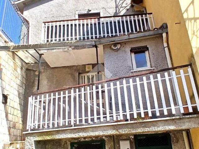 Appartamento in vendita a La Forma, Serrone