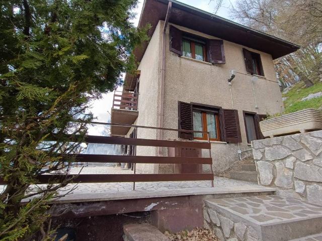 Appartamento in vendita a Serrone, Lazio