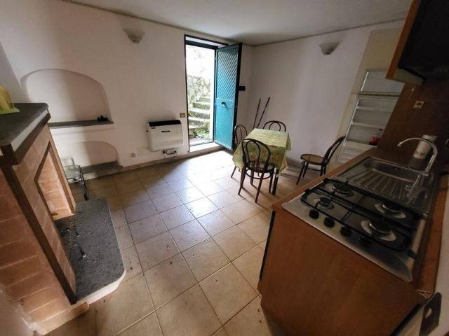 Appartamento in vendita a Serrone, Lazio