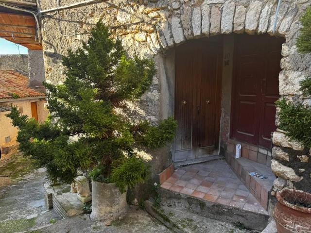 Appartamento in vendita a Serrone, Lazio