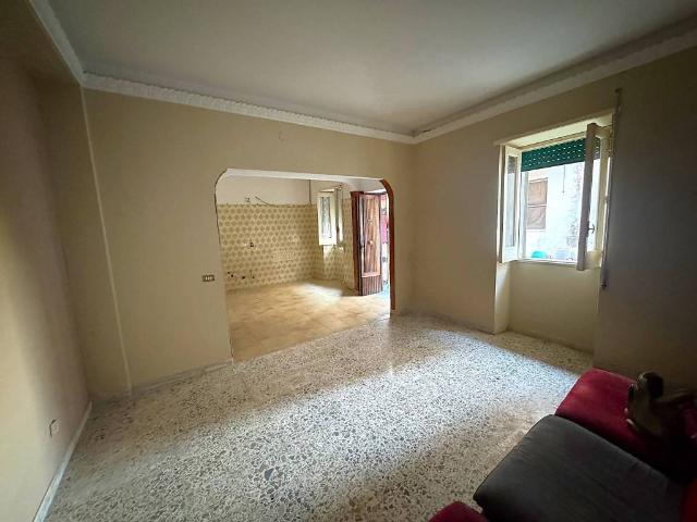 Appartamento in vendita a Sessa Aurunca, Campania