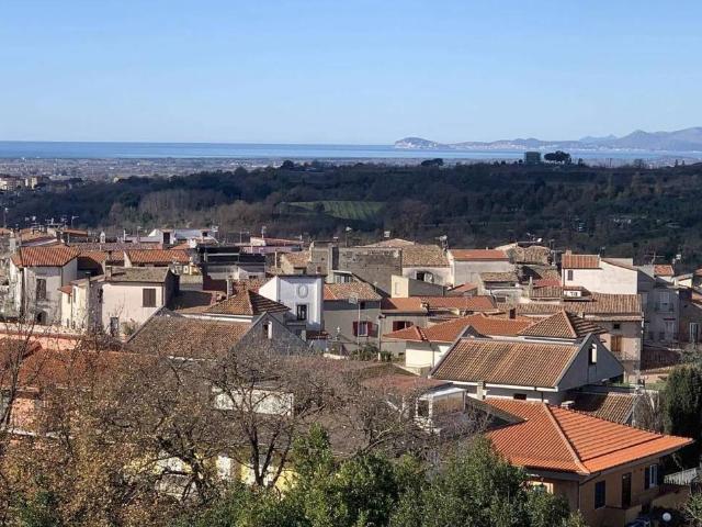 Appartamento in vendita a Sessa Aurunca, Campania