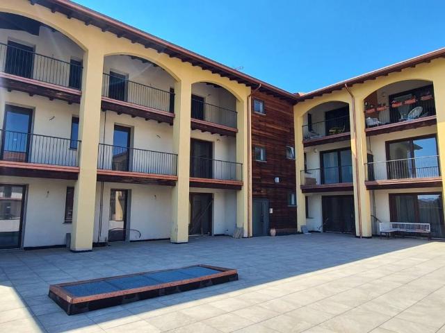 Appartamento in vendita a Oneda, Sesto Calende