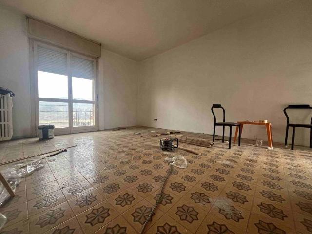 Appartamento in vendita a Abbazia, Sesto Calende