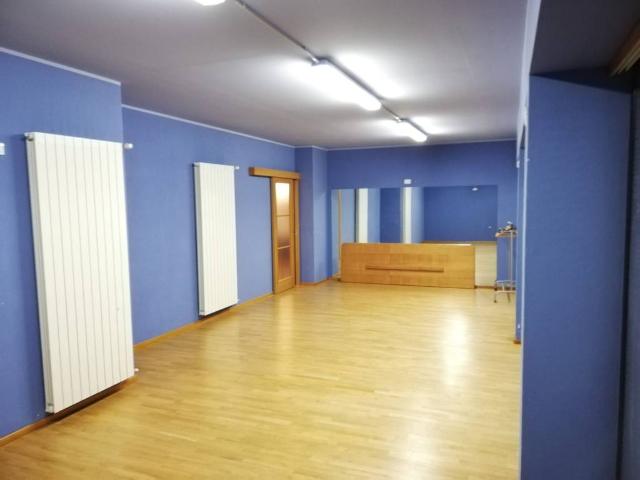 Appartamento in vendita a Sesto Calende, Lombardia