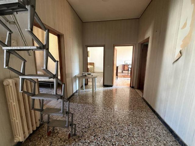Appartamento in vendita a Querceto, Sesto Fiorentino